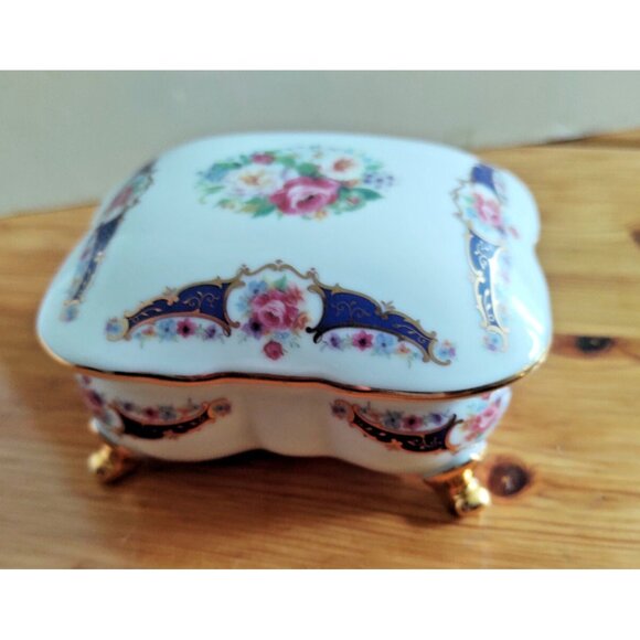 Vintage Limoges Rose Floral Trinket Box Gold Gilded - Made in France - Picture 1 of 13